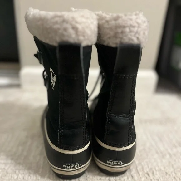 SOREL Women's Caribou Waterproof Insulated Winter Boots - Picture 3 of 7